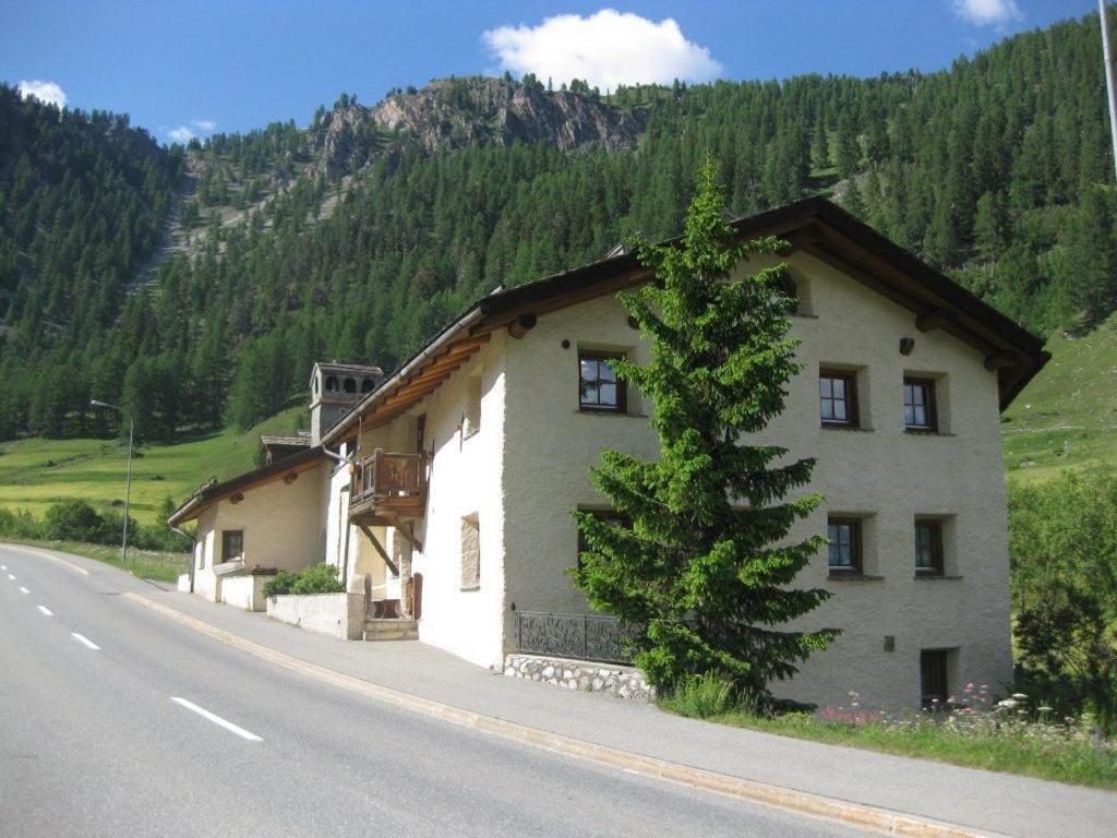 Jalet Tschierv
